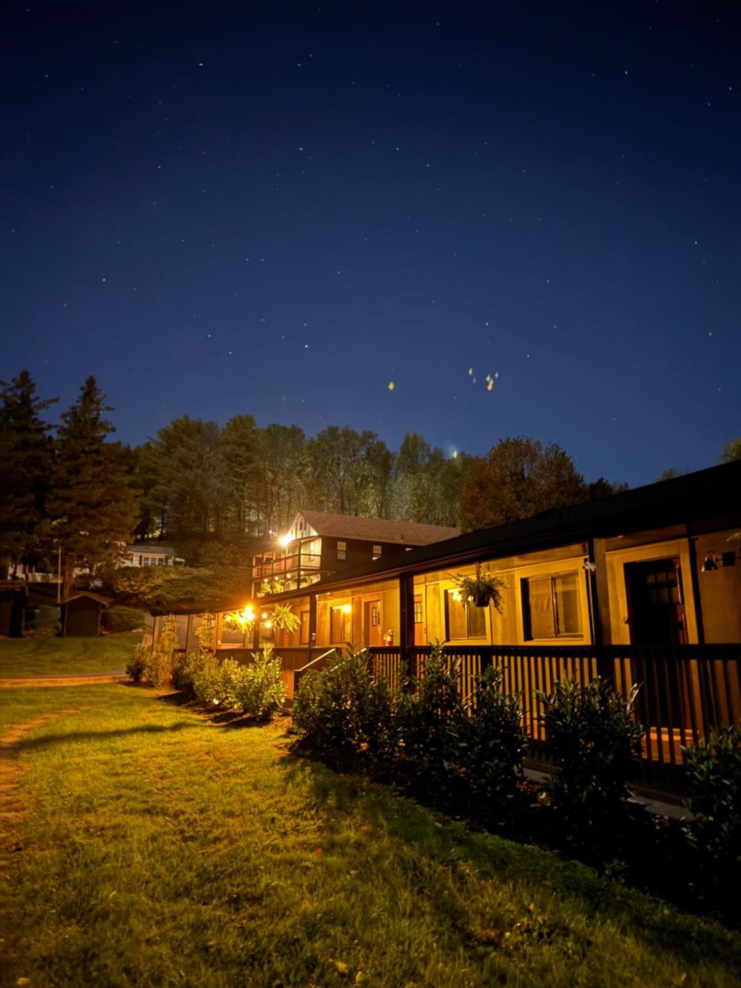 Willow Pond Motel Катскілл Екстер'єр фото